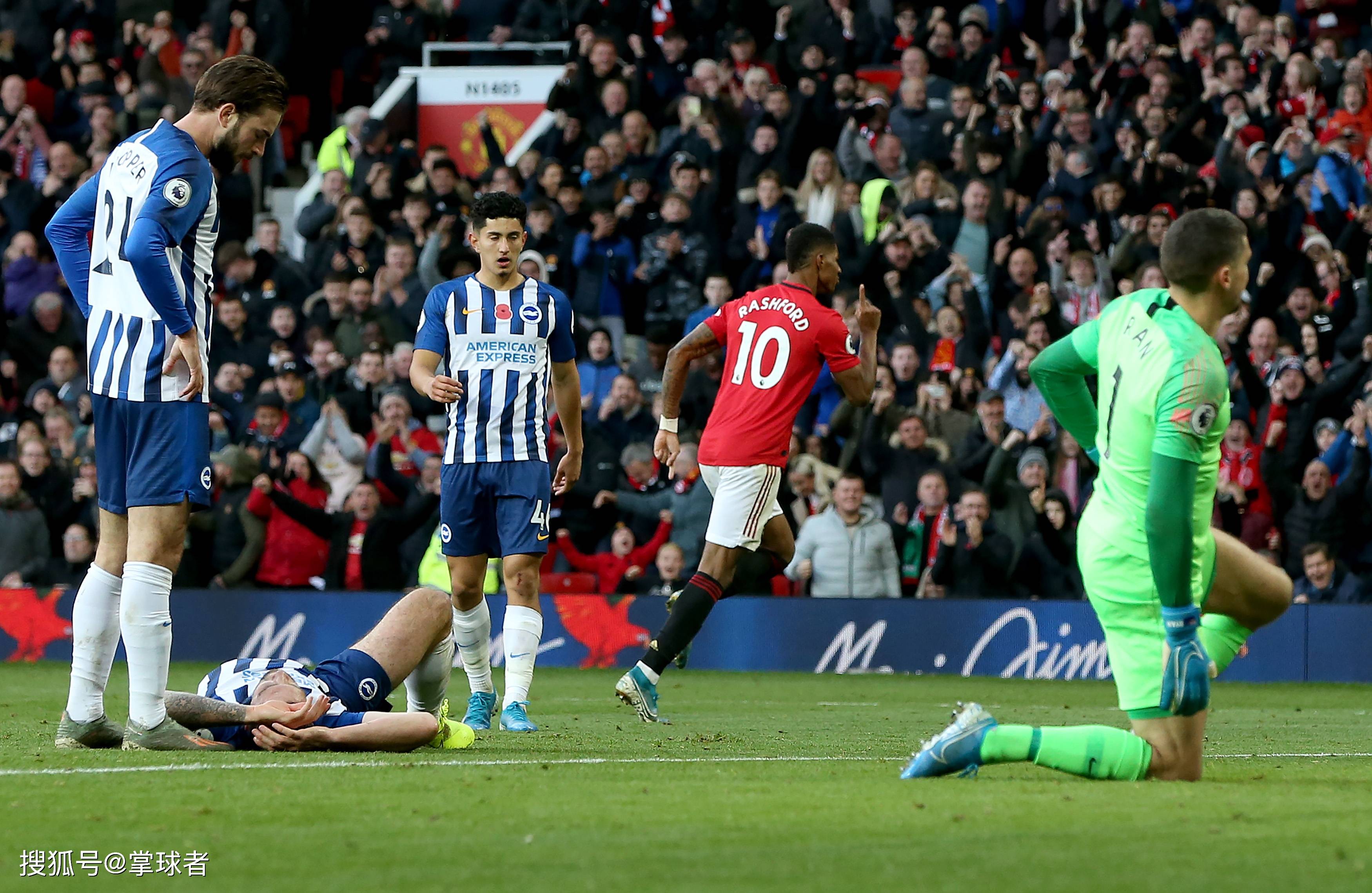 足球已经成 足球已经成