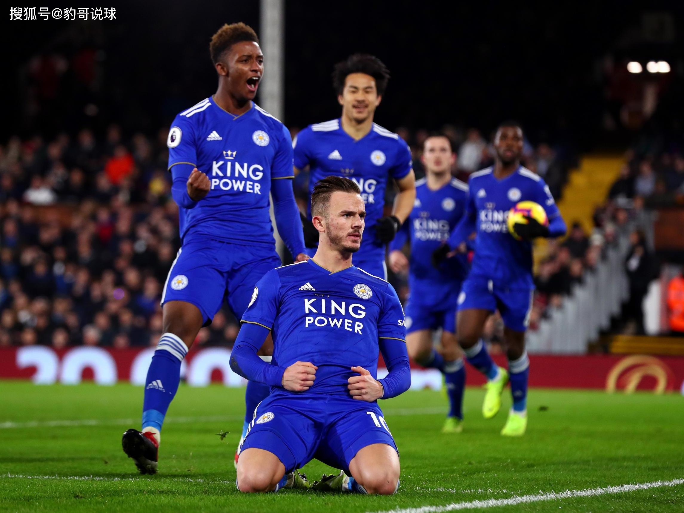 育总监在接 育总监在接